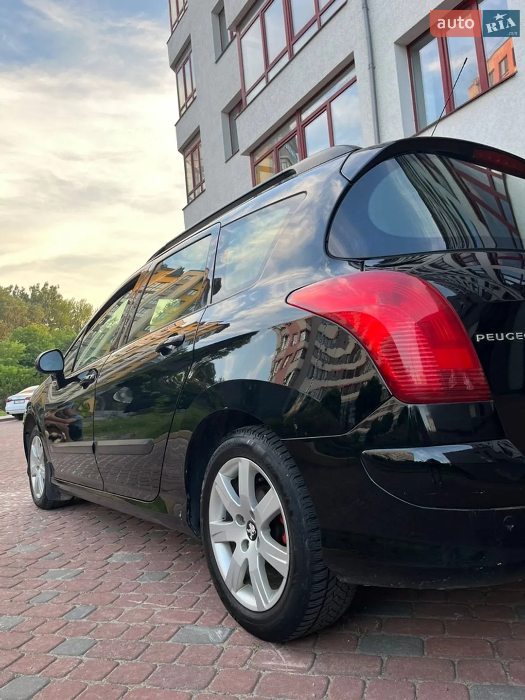 2011 Peugeot 308 - мініатюра 9