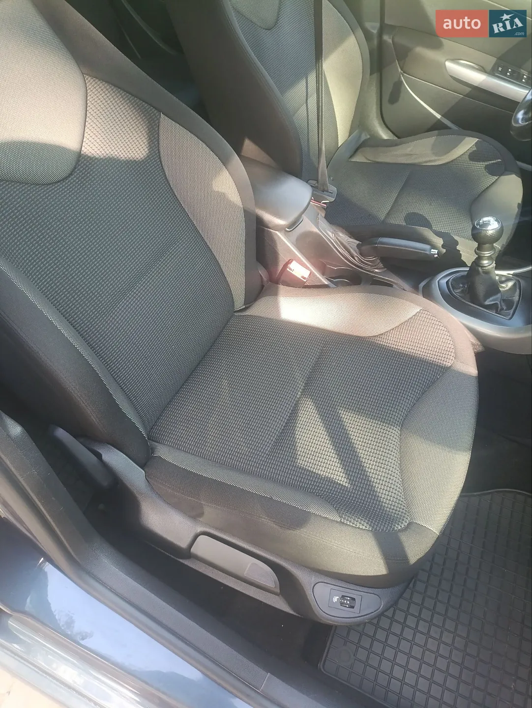 2011 Peugeot 308 - мініатюра 18