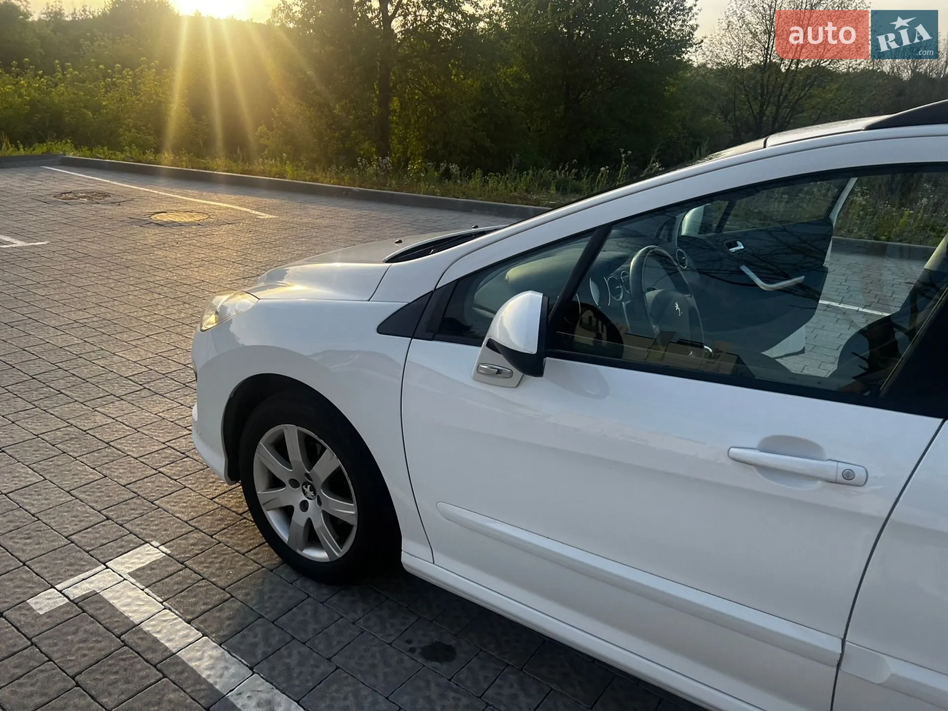2013 Peugeot 308 - мініатюра 4