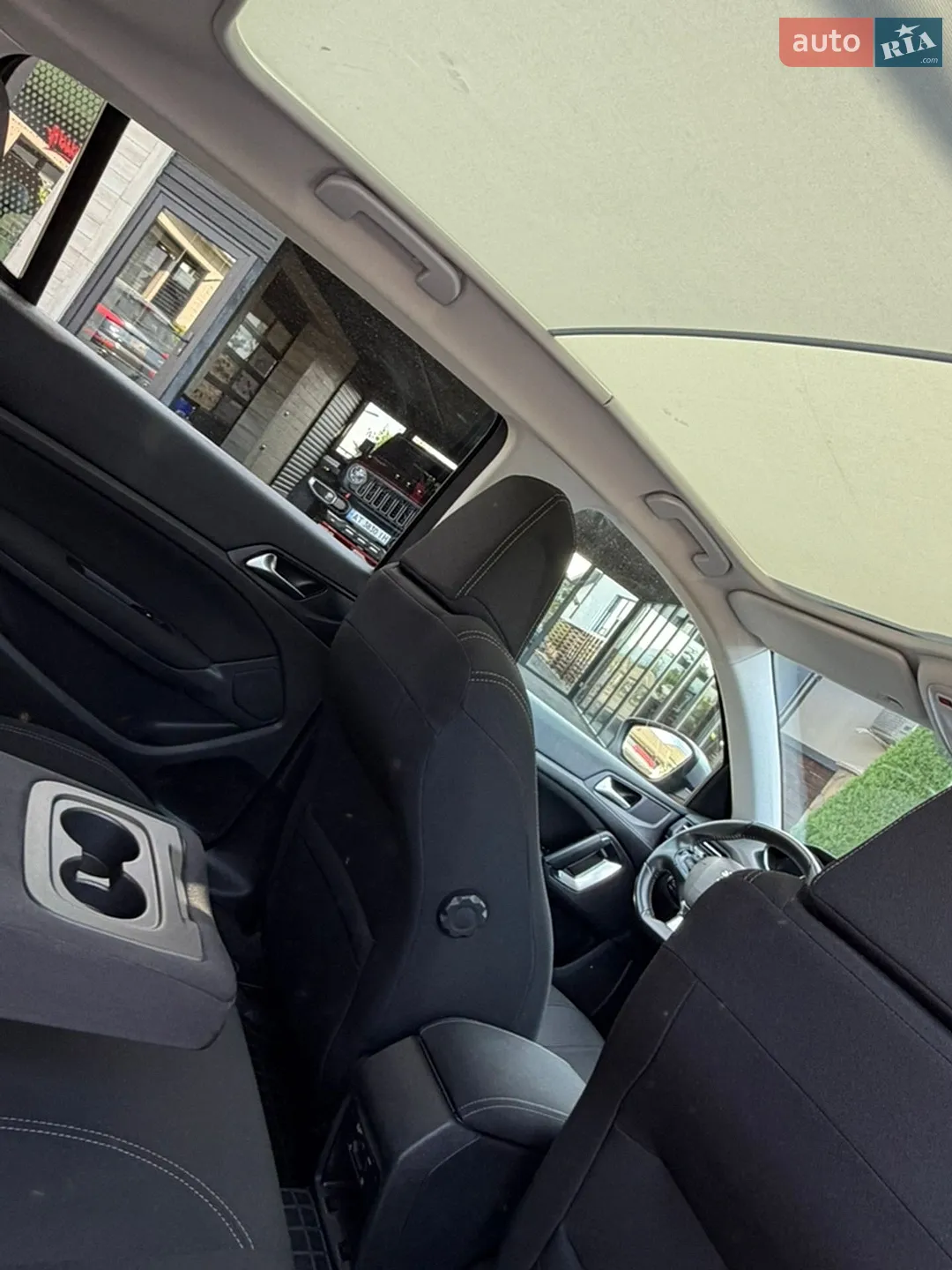 2014 Peugeot 308 - мініатюра 22