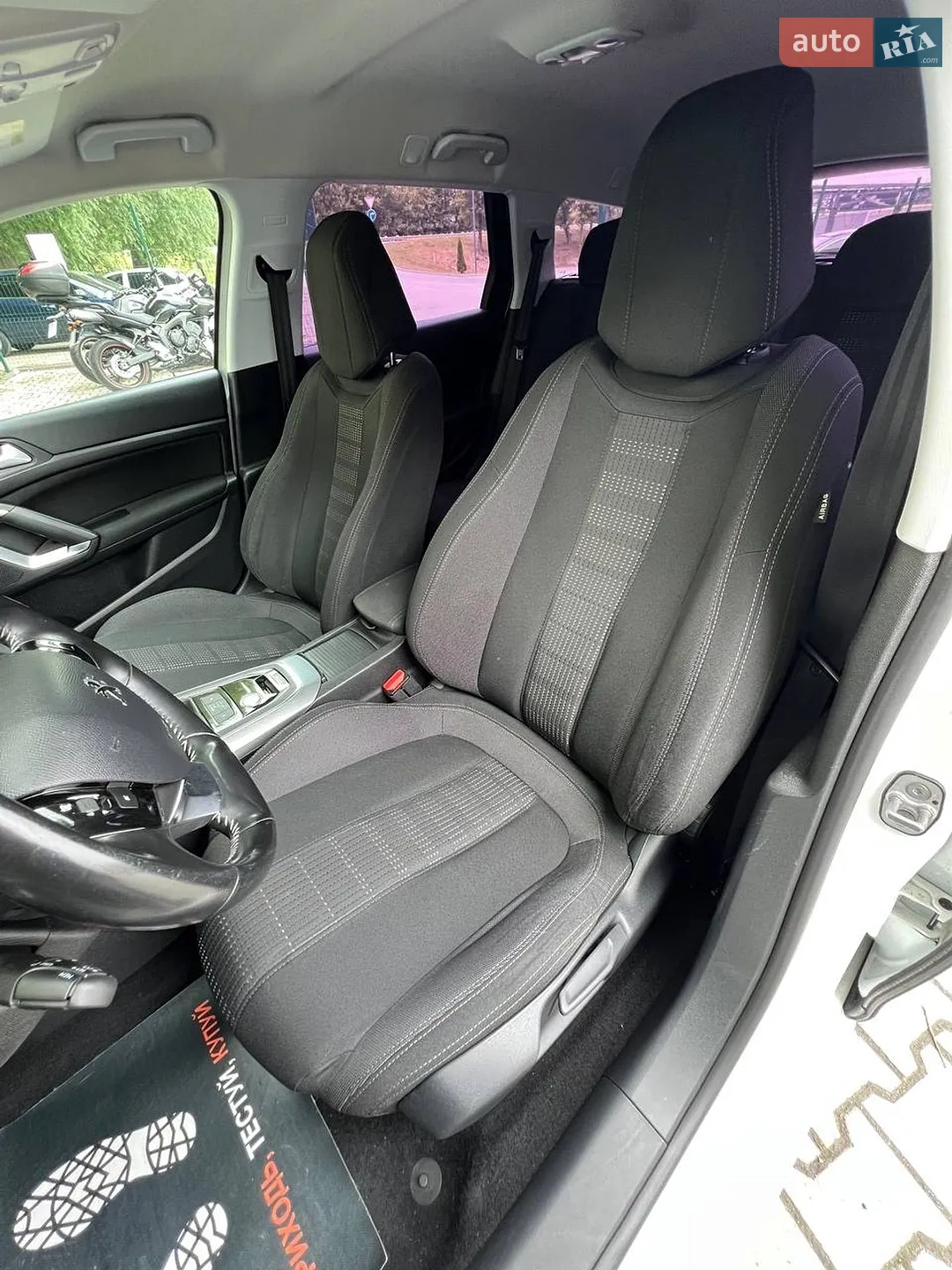 2015 Peugeot 308 - мініатюра 16