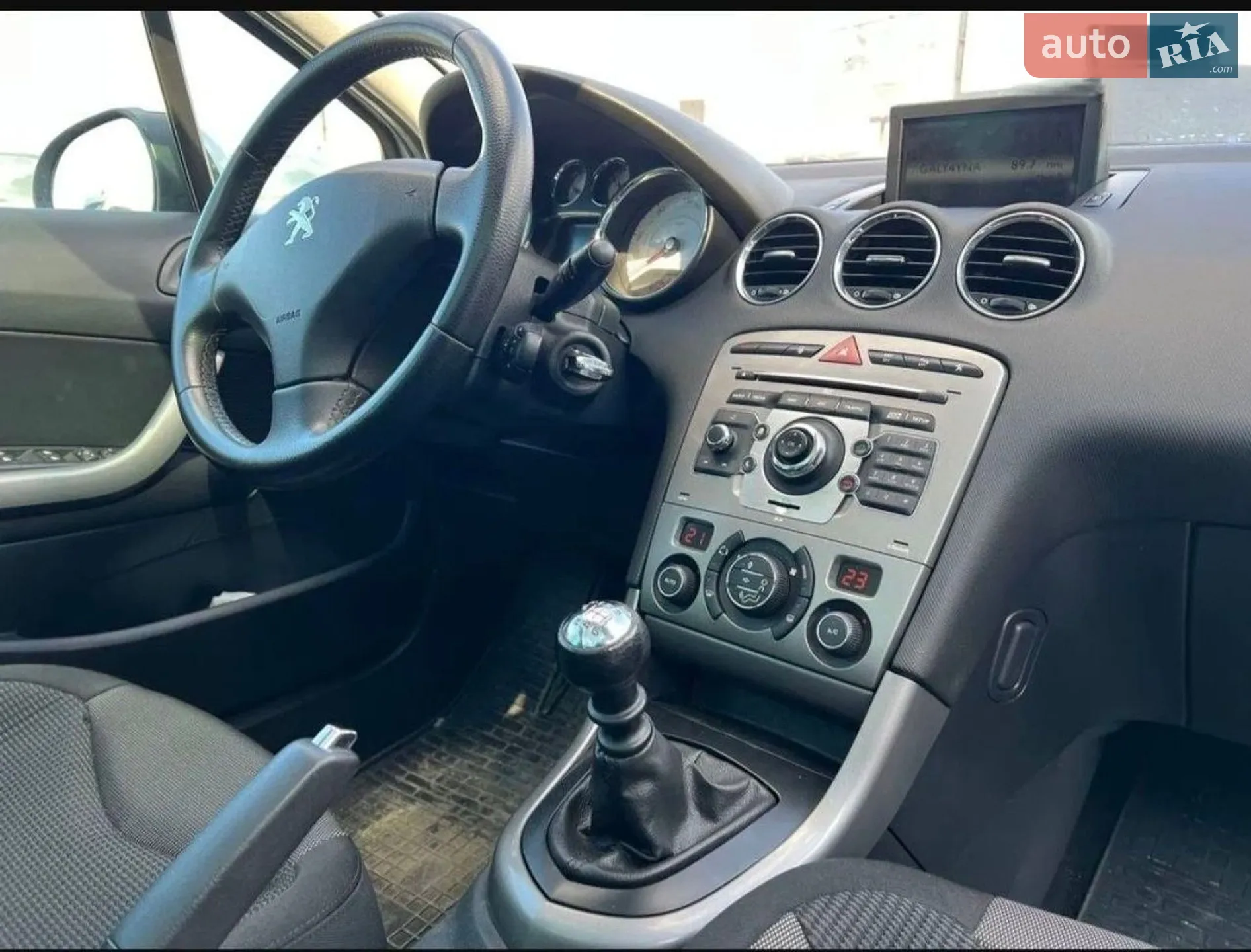 2012 Peugeot 308 - мініатюра 26