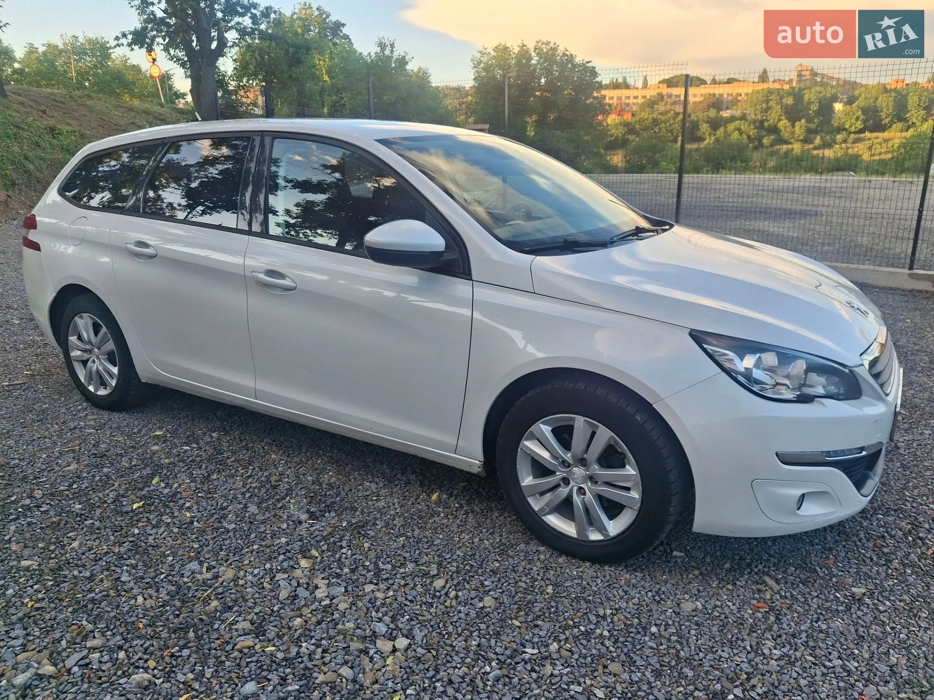 2015 Peugeot 308 - мініатюра 3