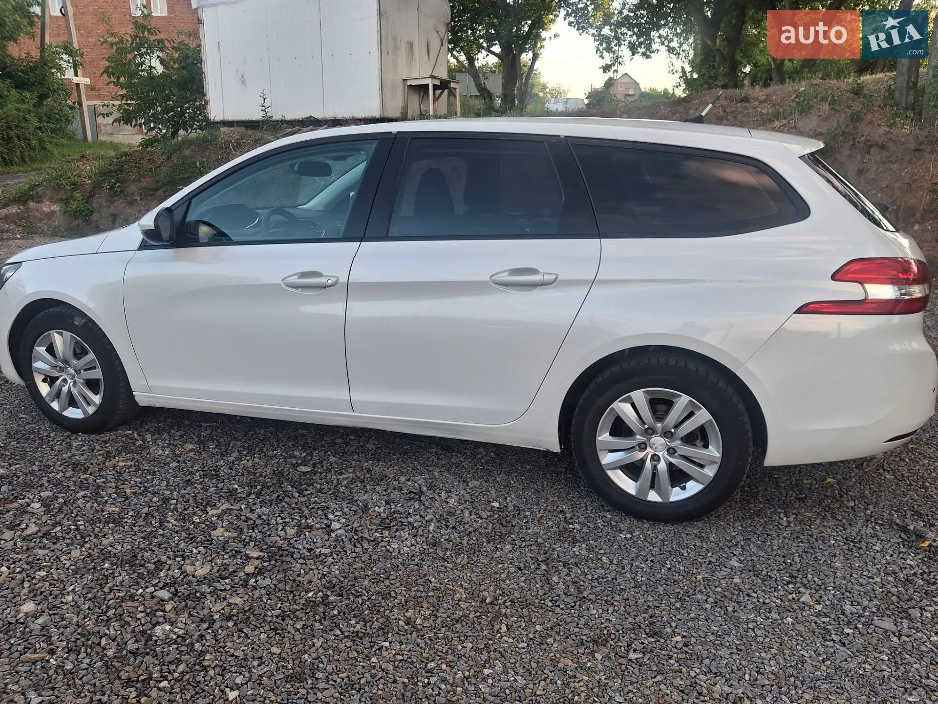2015 Peugeot 308 - мініатюра 13