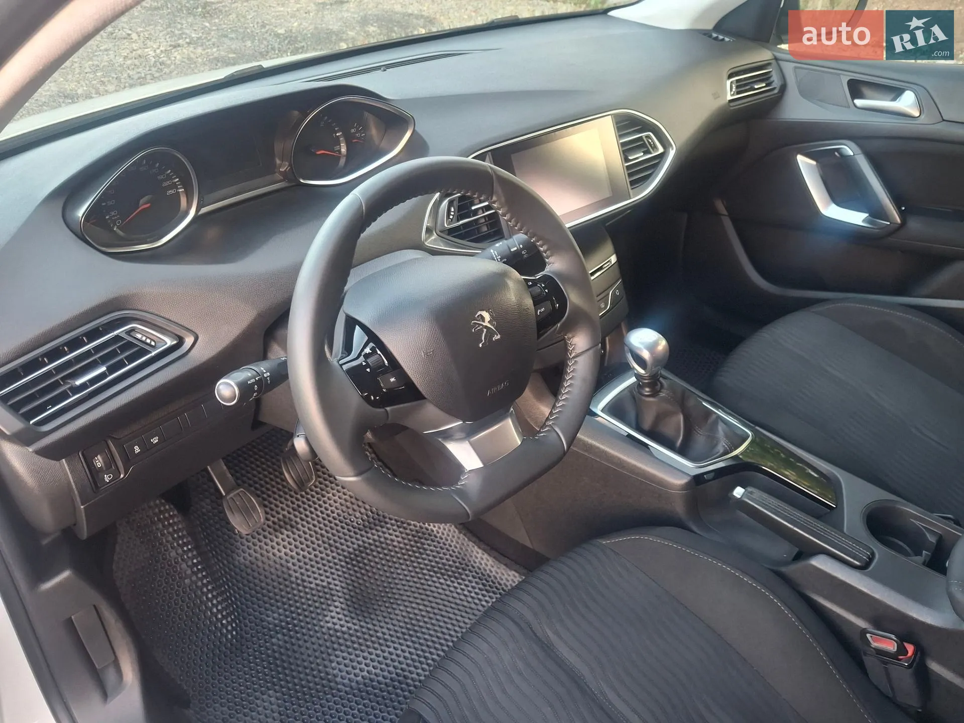 2015 Peugeot 308 - мініатюра 30