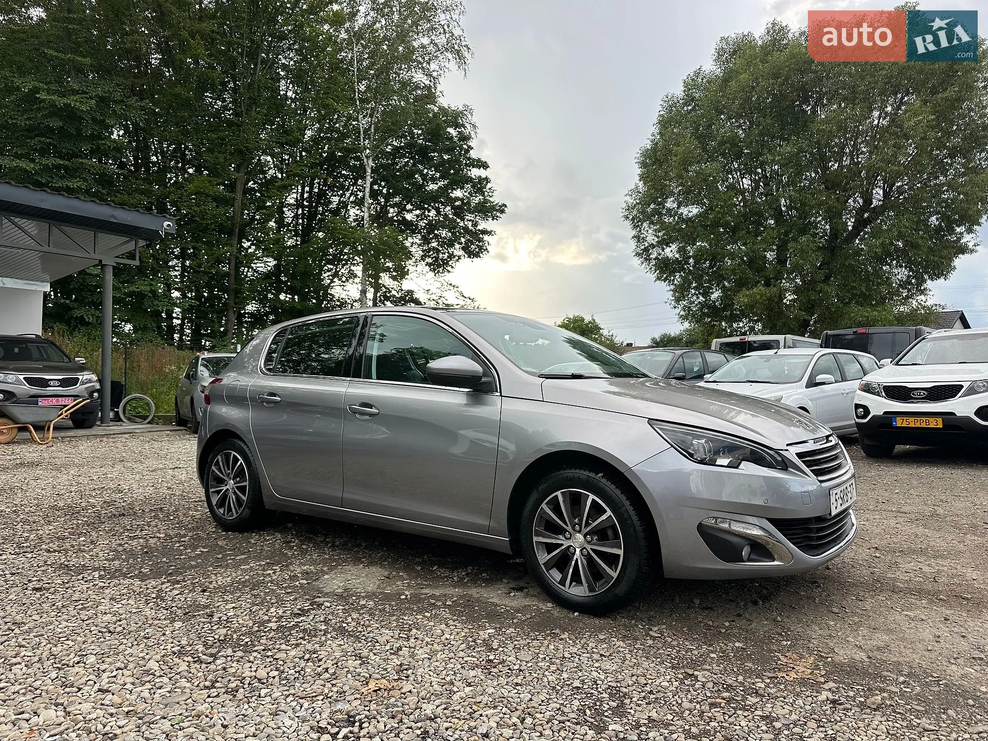 2015 Peugeot 308 - мініатюра 12