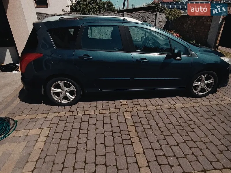 Peugeot 308