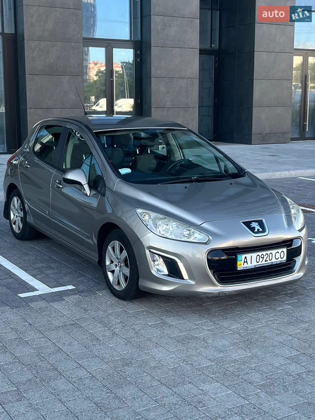 2011 Peugeot 308 - мініатюра 2