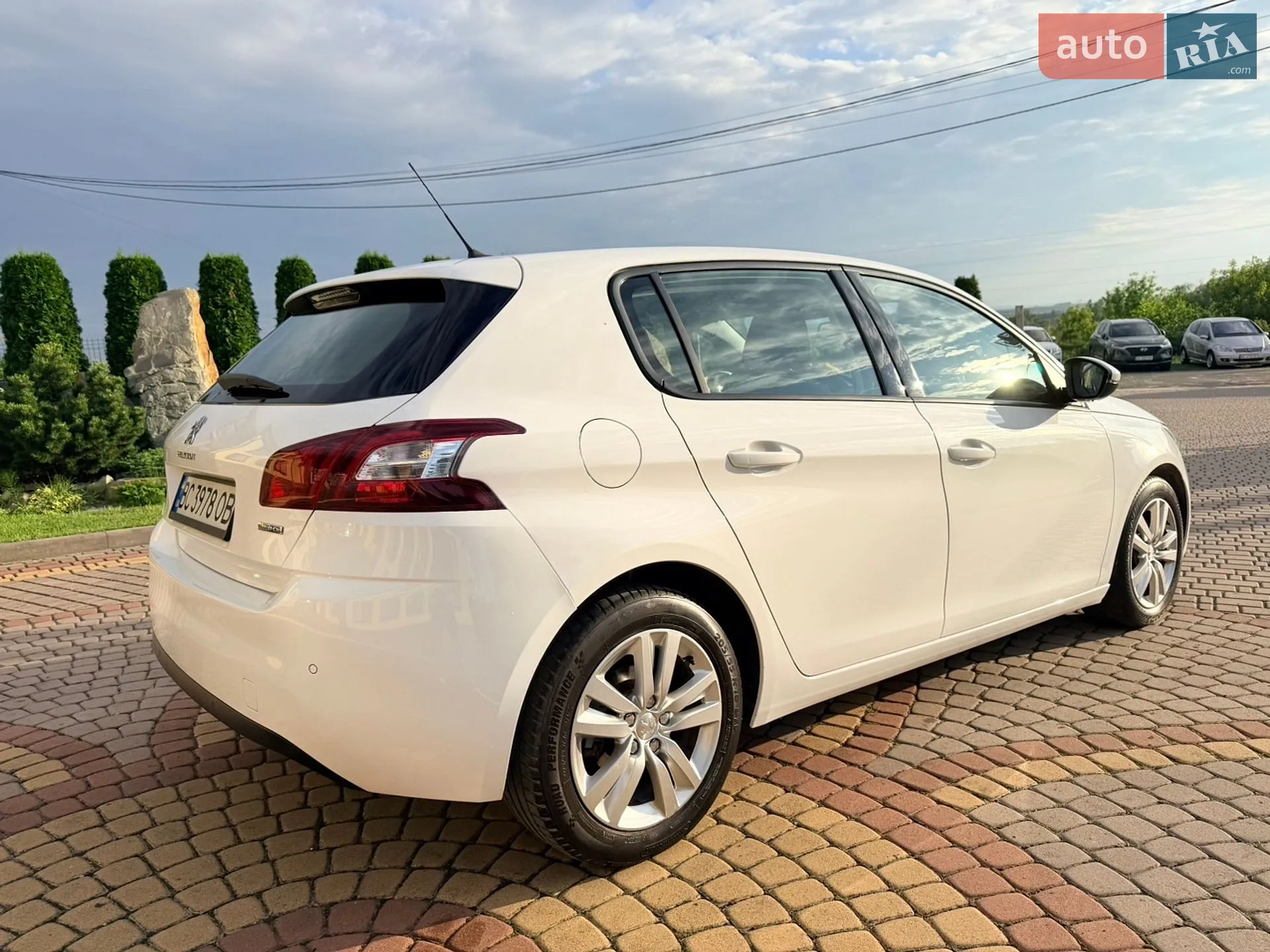 2016 Peugeot 308 - мініатюра 11