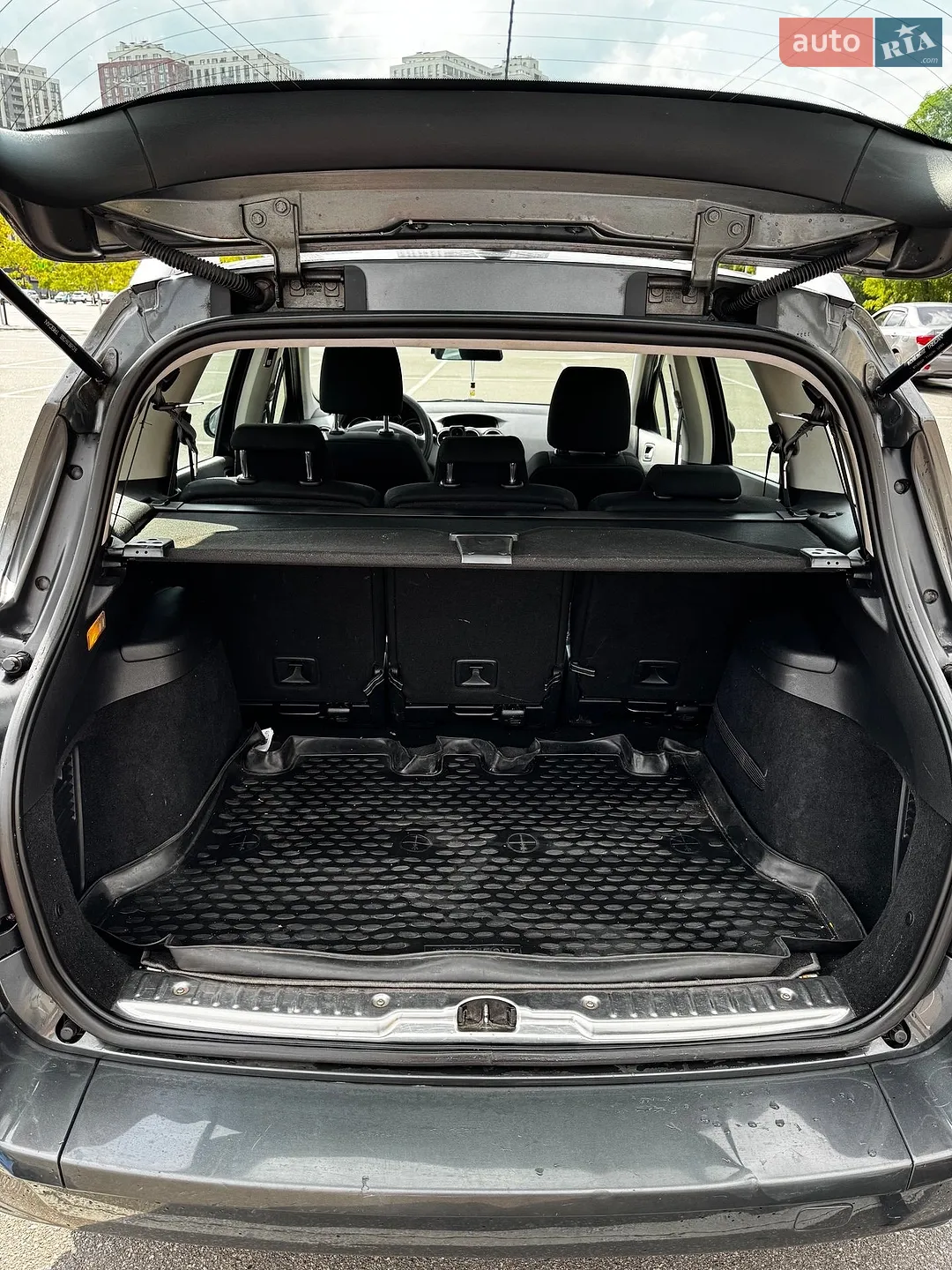 2010 Peugeot 308 - мініатюра 7