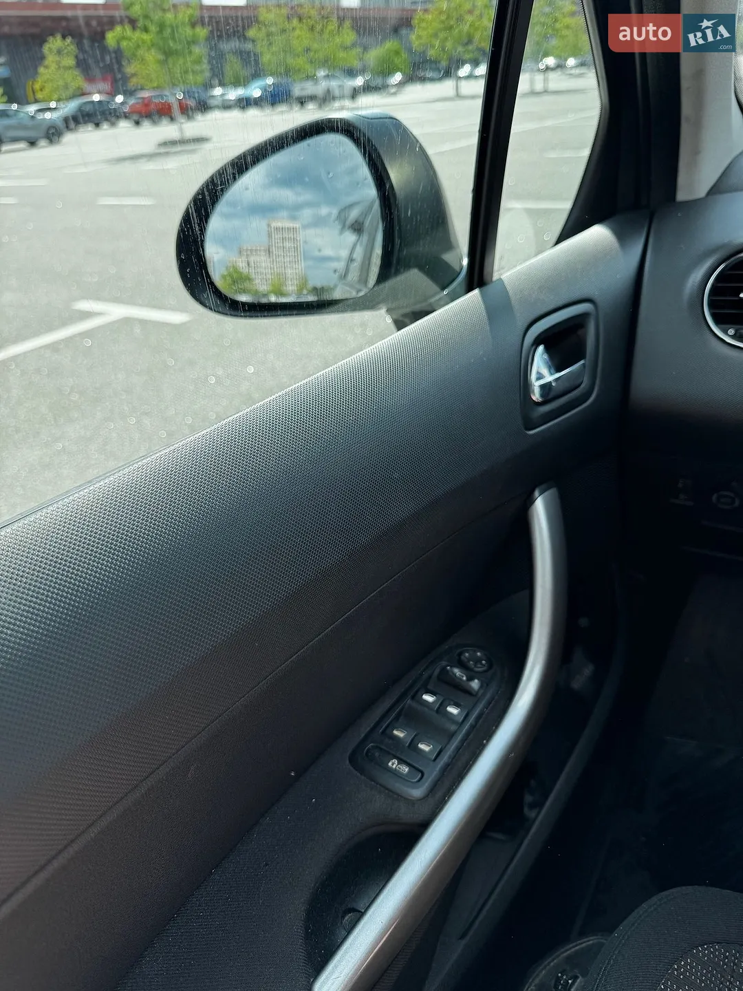 2010 Peugeot 308 - мініатюра 10