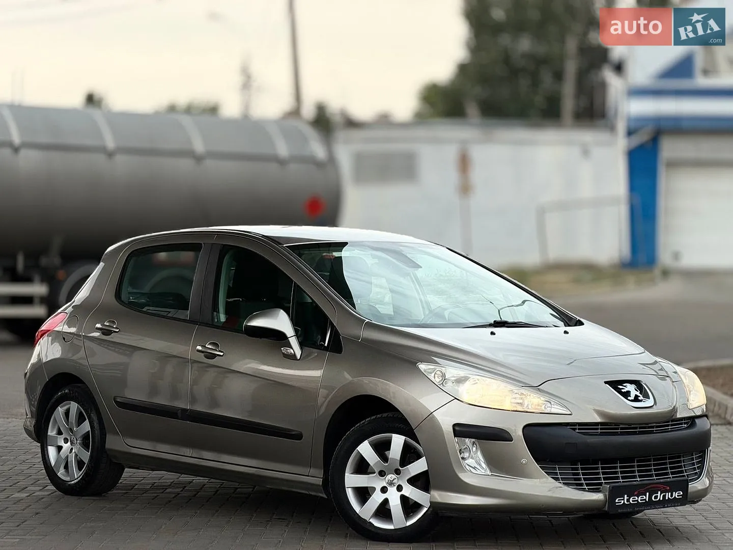 2011 Peugeot 308 - мініатюра 4
