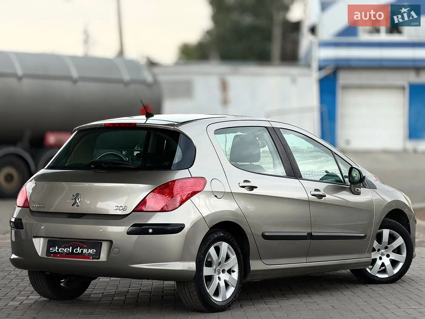 2011 Peugeot 308 - мініатюра 8