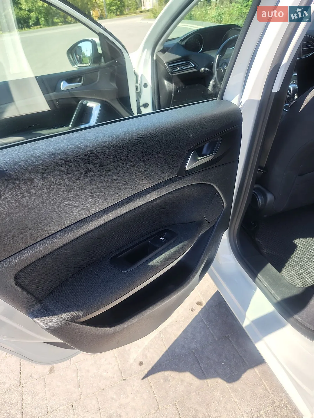 2015 Peugeot 308 - мініатюра 39