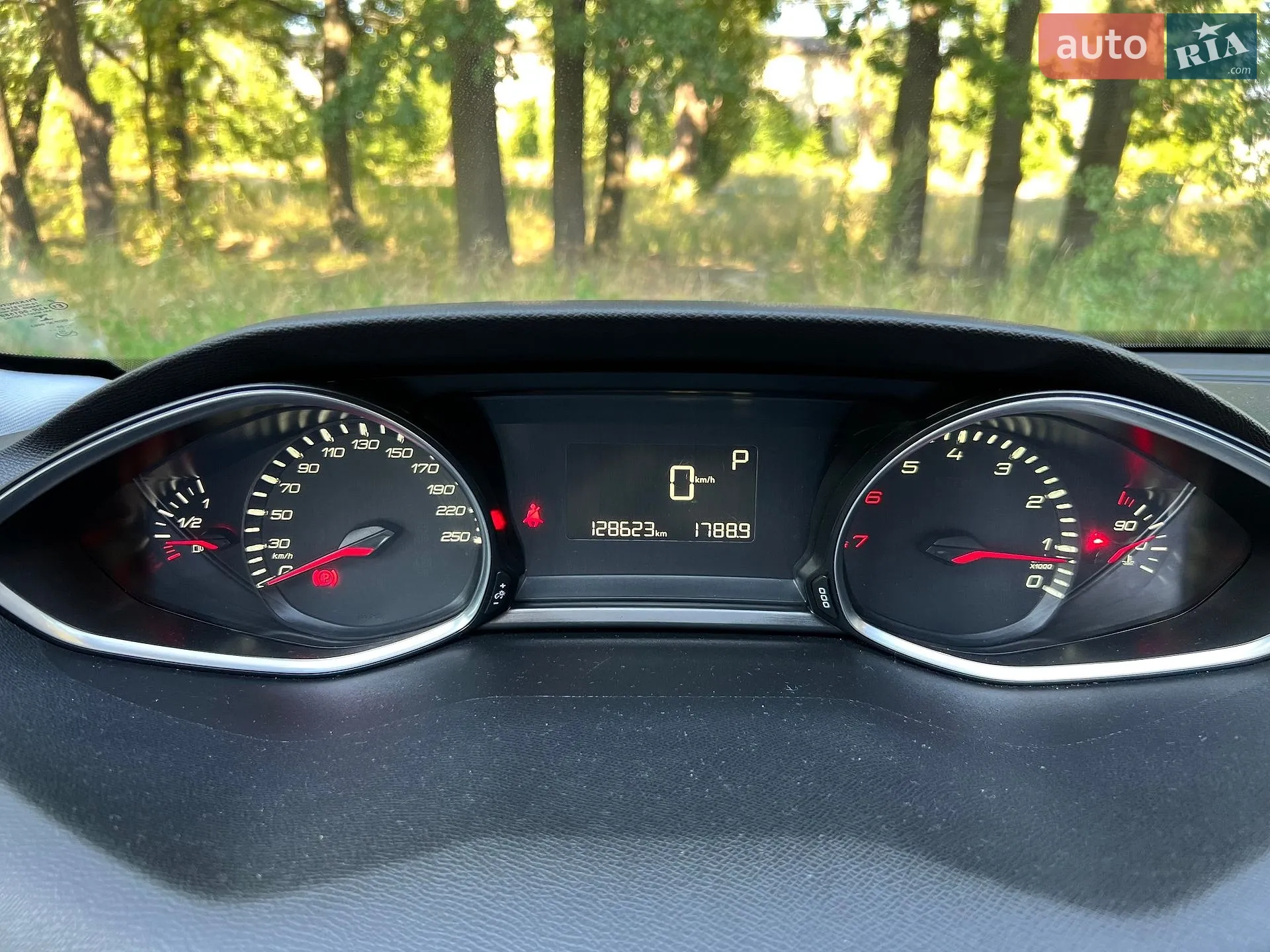 2016 Peugeot 308 - мініатюра 13