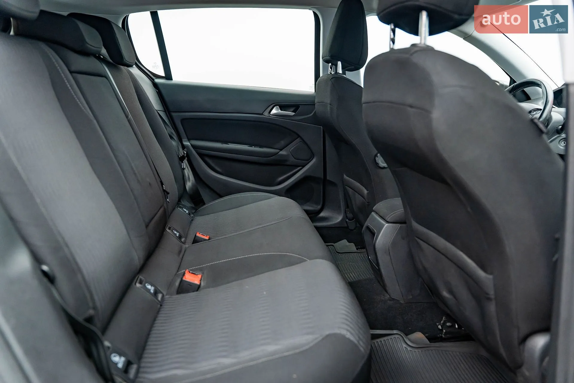 2014 Peugeot 308 - мініатюра 22
