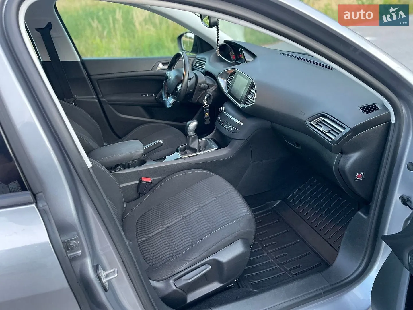 2017 Peugeot 308 - мініатюра 17
