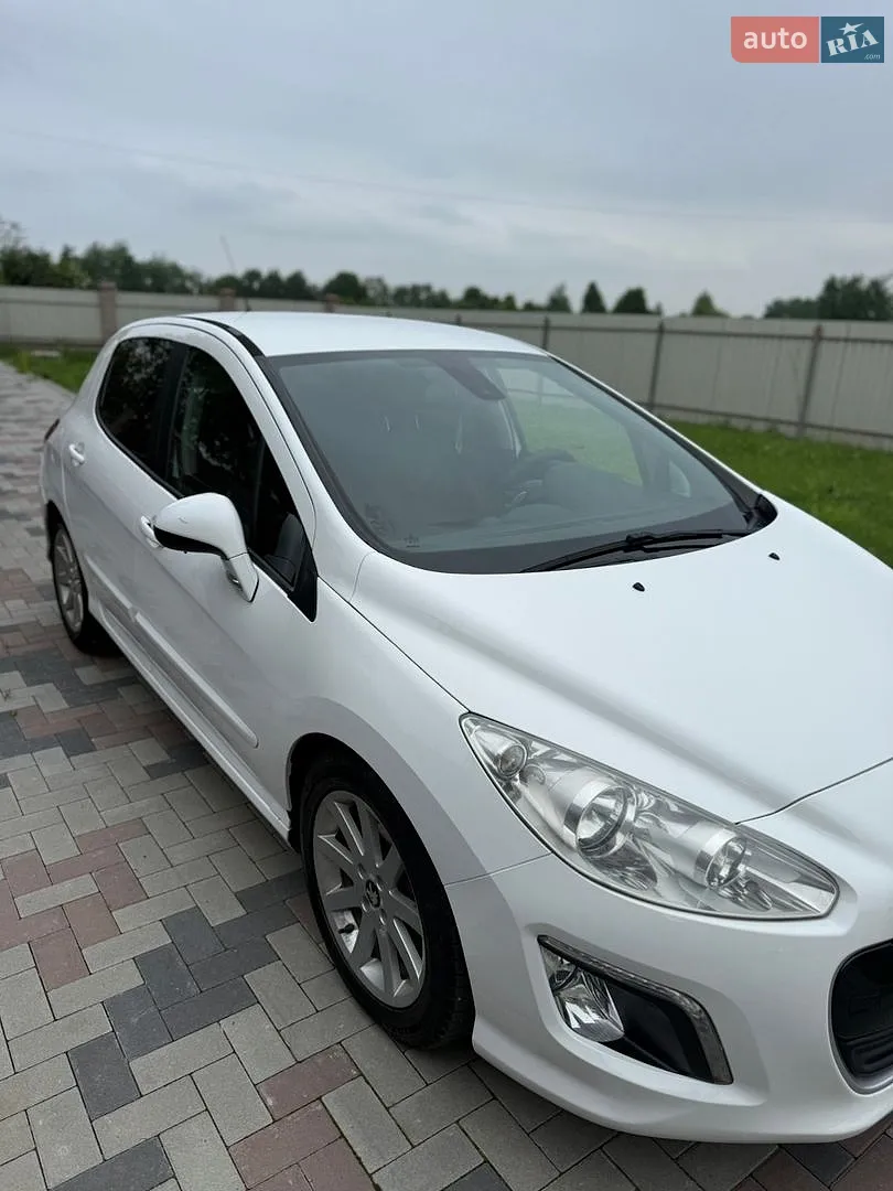 2011 Peugeot 308 - мініатюра 2