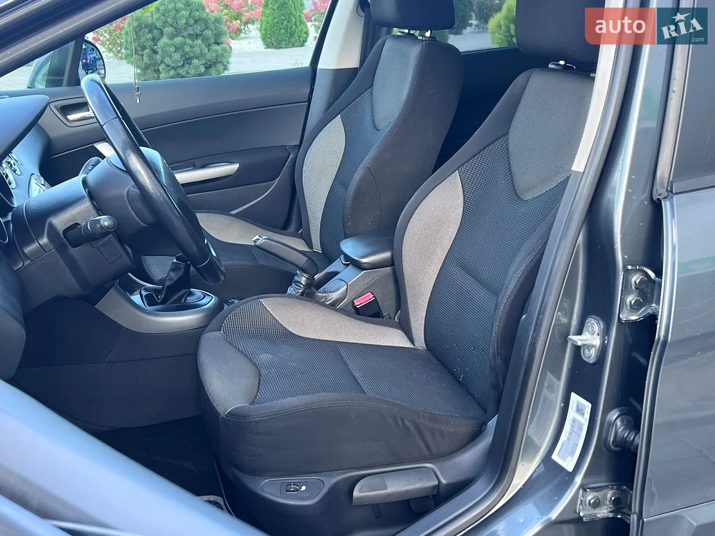 2012 Peugeot 308 - мініатюра 28