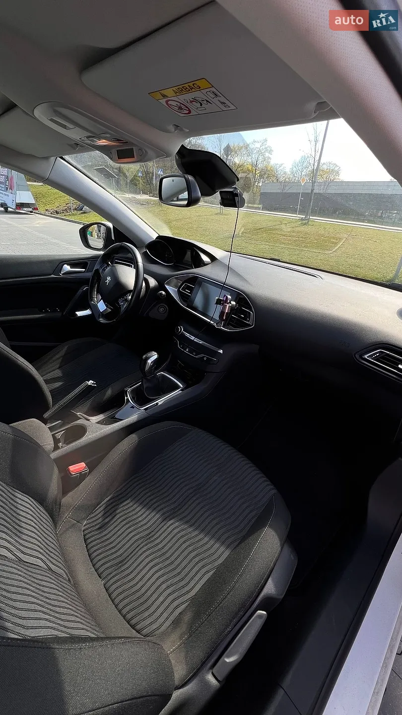 2015 Peugeot 308 - мініатюра 11