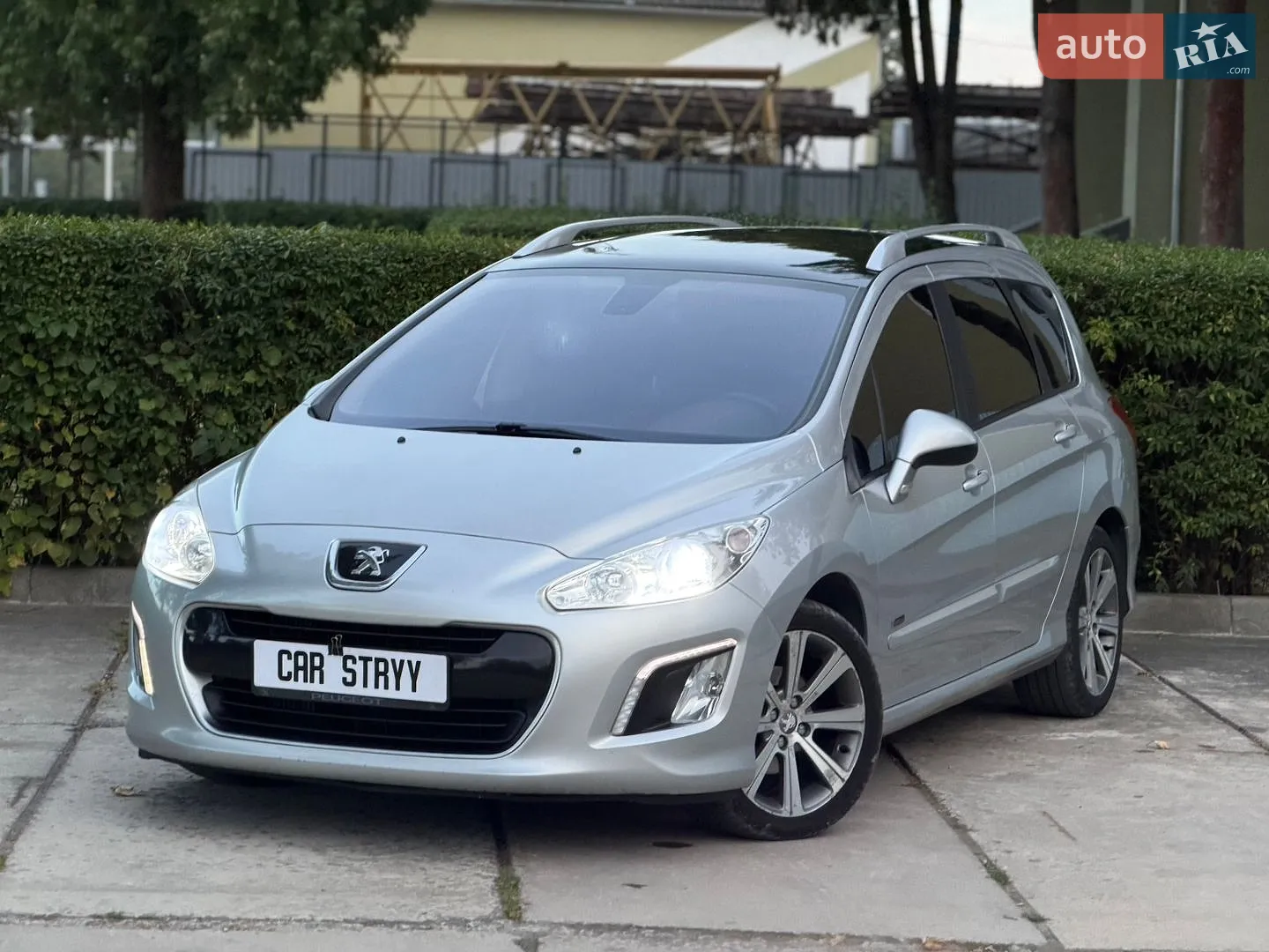 2012 Peugeot 308 - фото 1