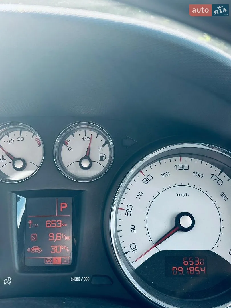 2010 Peugeot 308 - мініатюра 9