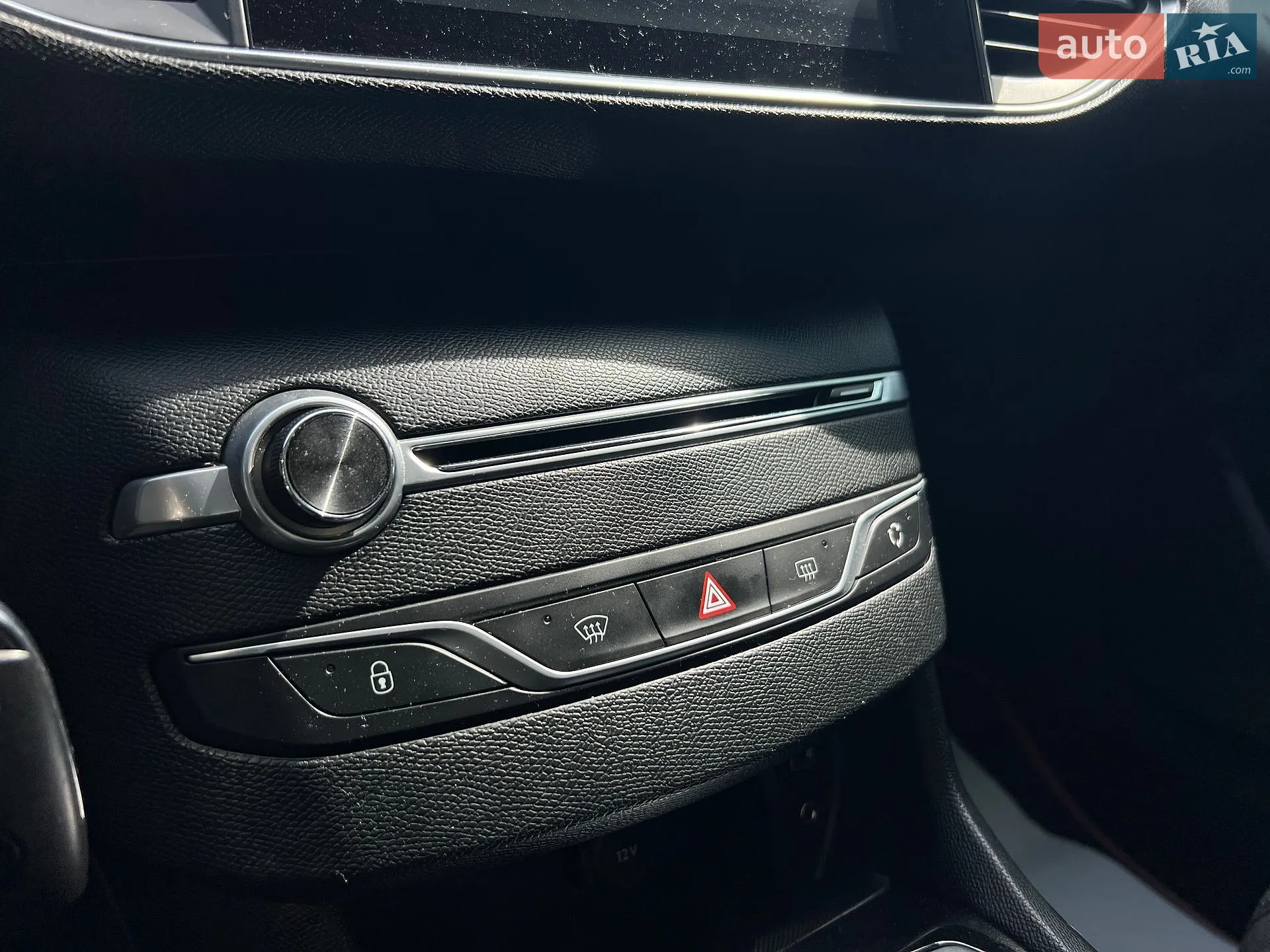 2015 Peugeot 308 - мініатюра 21