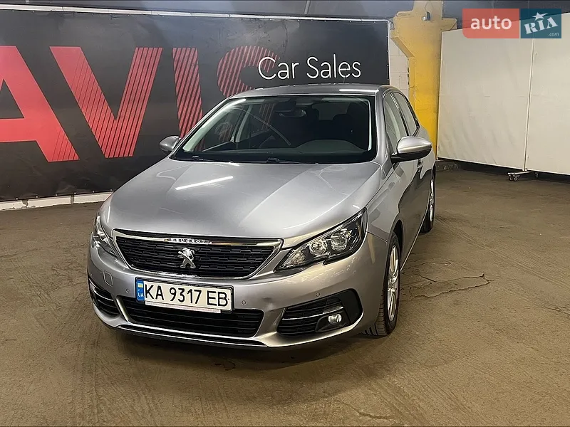 Peugeot 308 2021