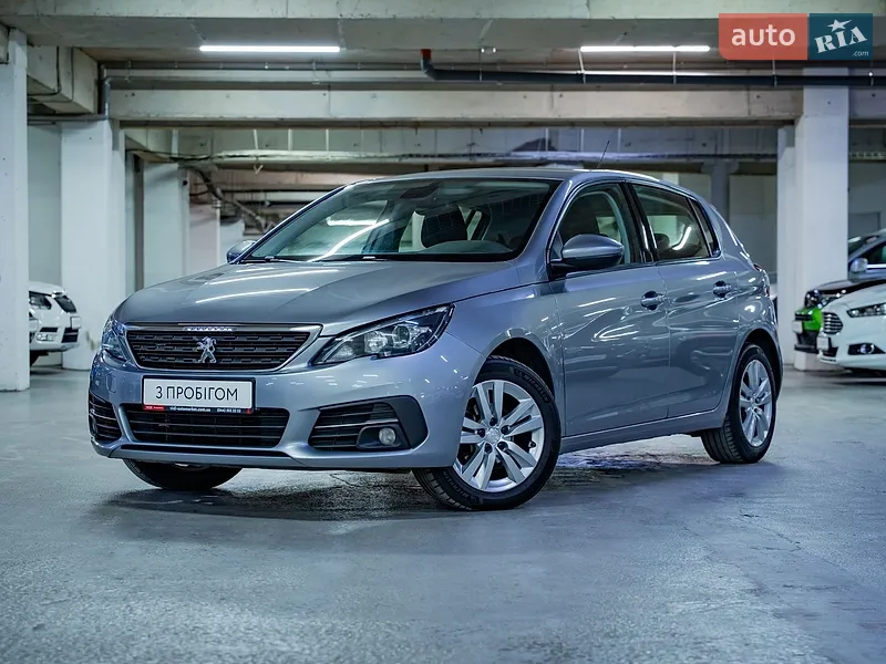 Peugeot 308 2021