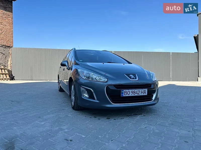 Peugeot 308