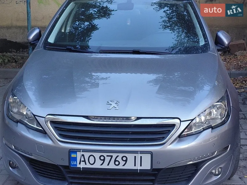 Peugeot 308 2016