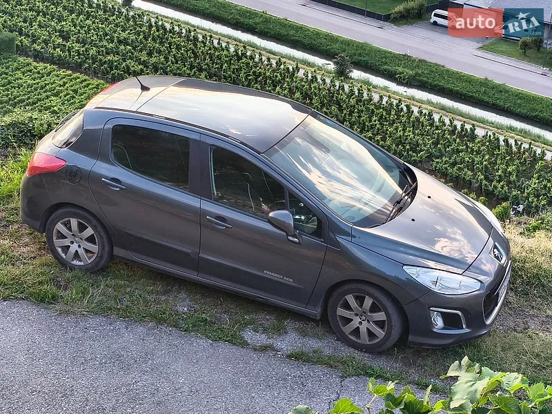 Peugeot 308
