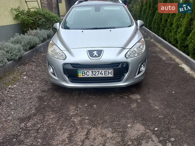 Peugeot 308 2012
