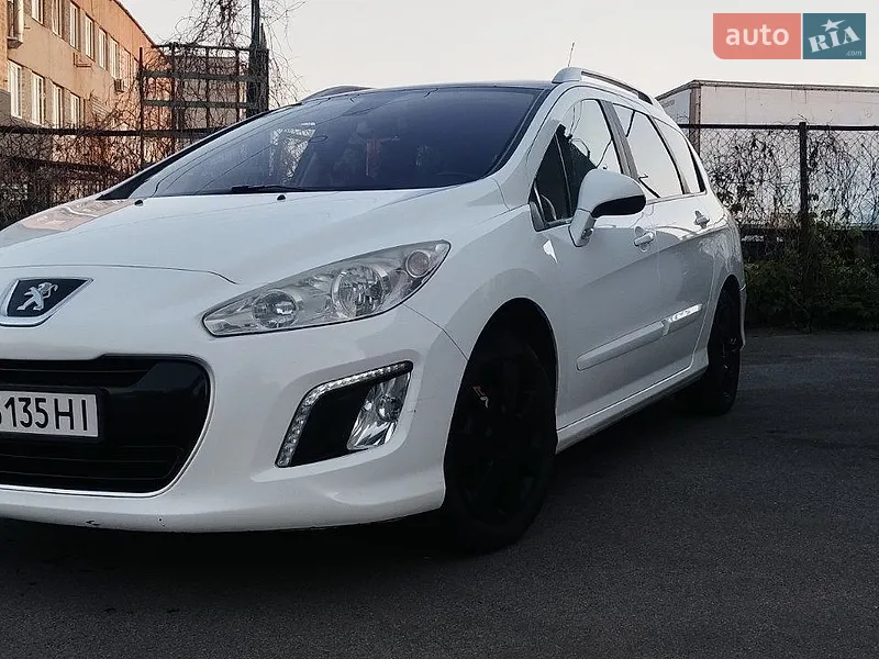 Peugeot 308