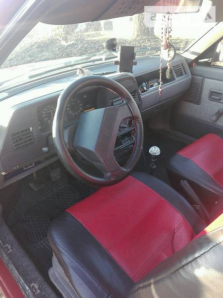 Хетчбек Peugeot 309 1988 в Івано-Франківську
