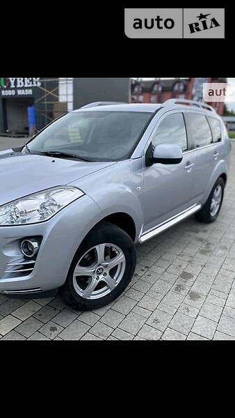 Peugeot 4007