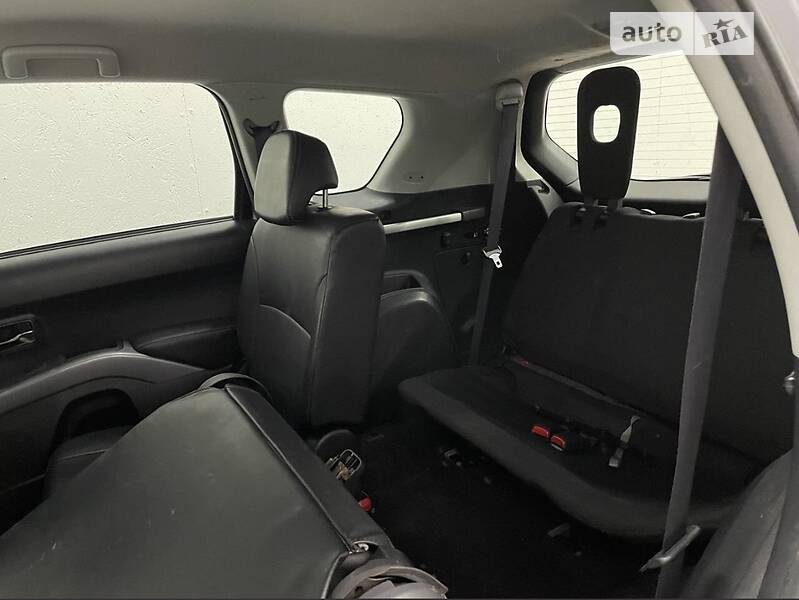 Внедорожник / Кроссовер Peugeot 4007 2008 в Ивано-Франковске