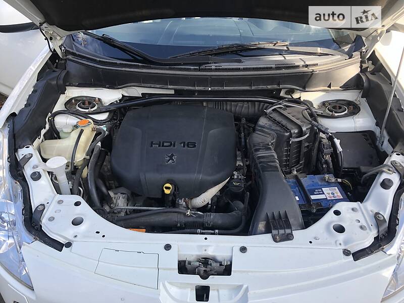 Внедорожник / Кроссовер Peugeot 4007 2008 в Ивано-Франковске