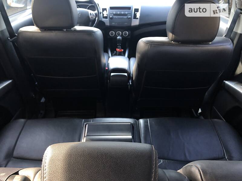 Внедорожник / Кроссовер Peugeot 4007 2008 в Ивано-Франковске