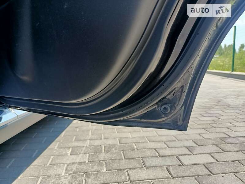 Позашляховик / Кросовер Peugeot 4007 2008 в Рівному