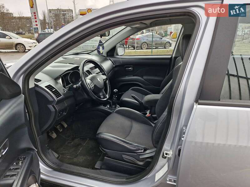 Позашляховик / Кросовер Peugeot 4007 2008 в Миколаєві