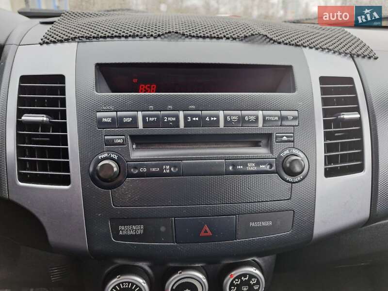 Позашляховик / Кросовер Peugeot 4007 2008 в Миколаєві