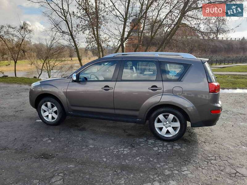Позашляховик / Кросовер Peugeot 4007 2010 в Дубні