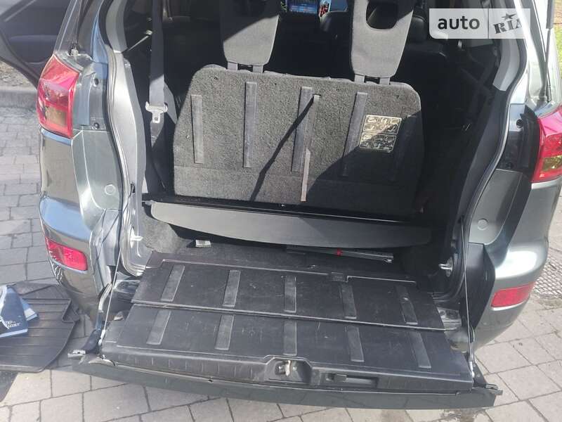 Позашляховик / Кросовер Peugeot 4007 2008 в Львові