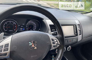 Позашляховик / Кросовер Peugeot 4007 2009 в Калуші