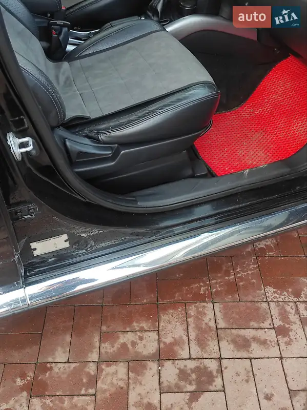 Peugeot 4007 2007 VIN VF3VV4HNH8U903799 фото оголошення 10 з 56