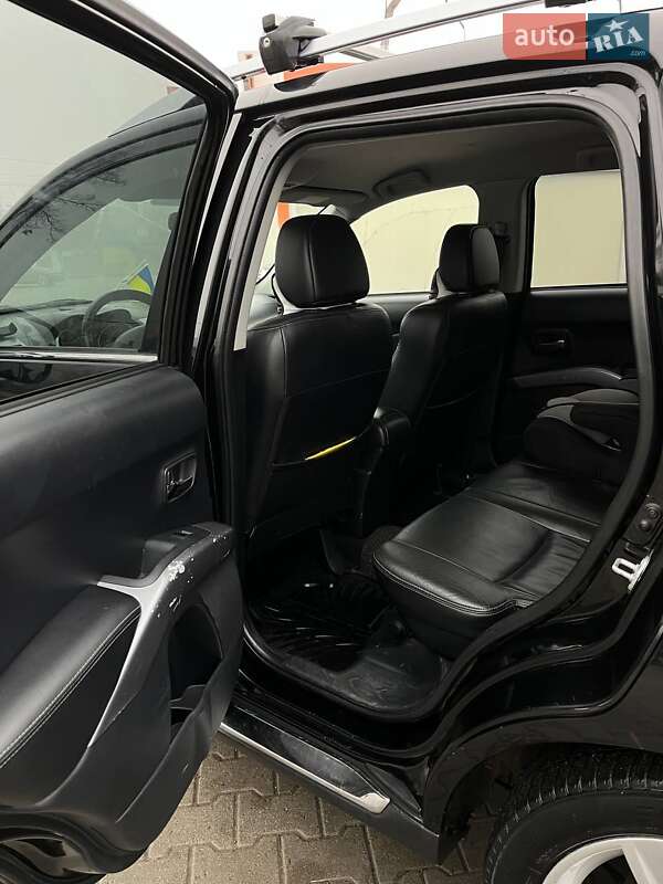 Внедорожник / Кроссовер Peugeot 4007 2007 в Черновцах