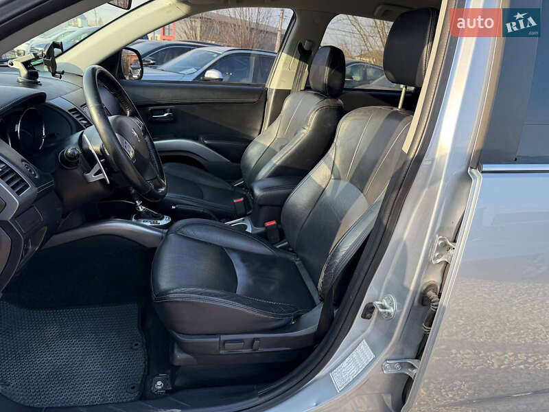 Внедорожник / Кроссовер Peugeot 4007 2011 в Коломые