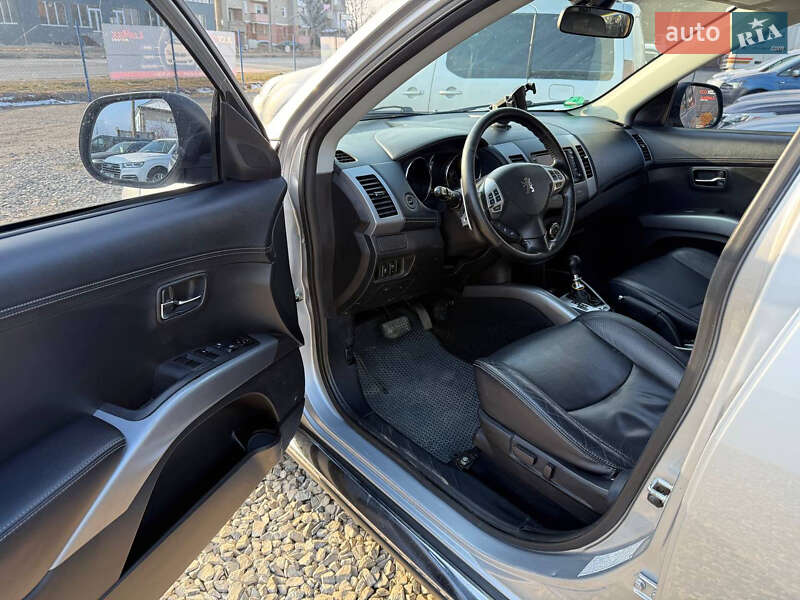 Внедорожник / Кроссовер Peugeot 4007 2011 в Коломые