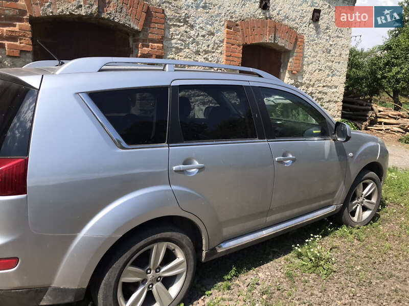 Внедорожник / Кроссовер Peugeot 4007 2010 в Мурафе